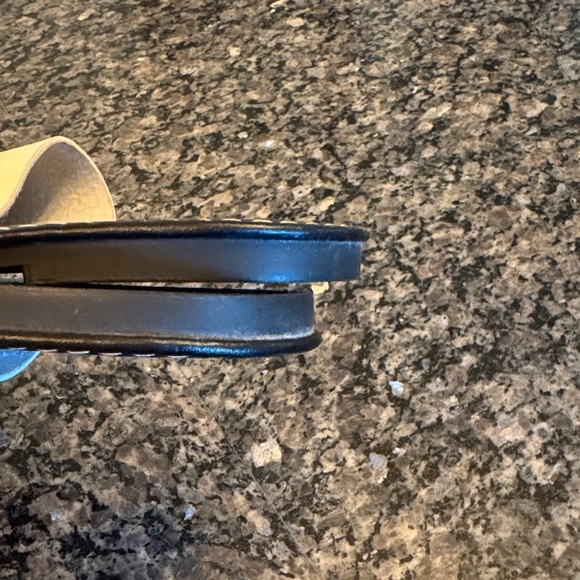 Stylish Women's Sandals - Red and White EUC 8.5 - Picture 6 of 7